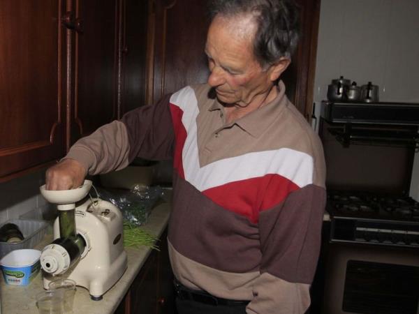 Zgodba o pščenični travi: zmaga narave, poraz farmacije